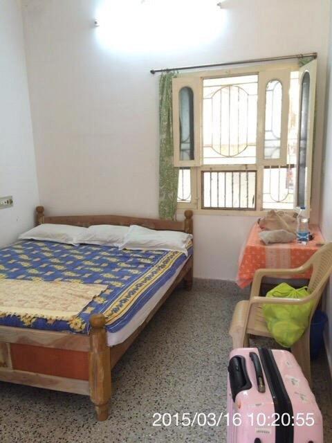 Sri Shankaraa Guest House Tiruvannamalai Ngoại thất bức ảnh