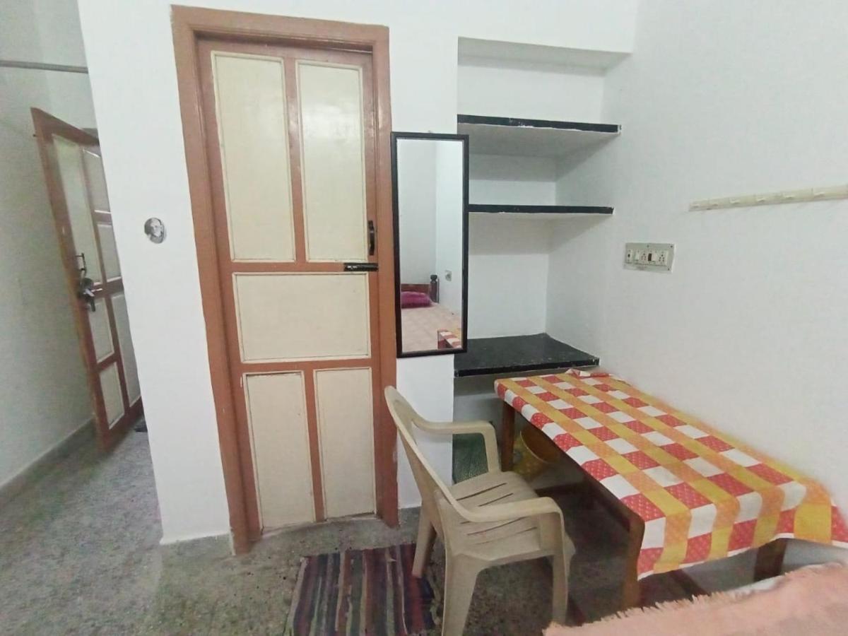 Sri Shankaraa Guest House Tiruvannamalai Ngoại thất bức ảnh