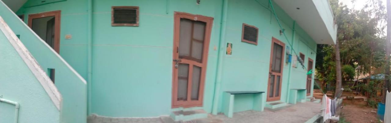 Sri Shankaraa Guest House Tiruvannamalai Ngoại thất bức ảnh